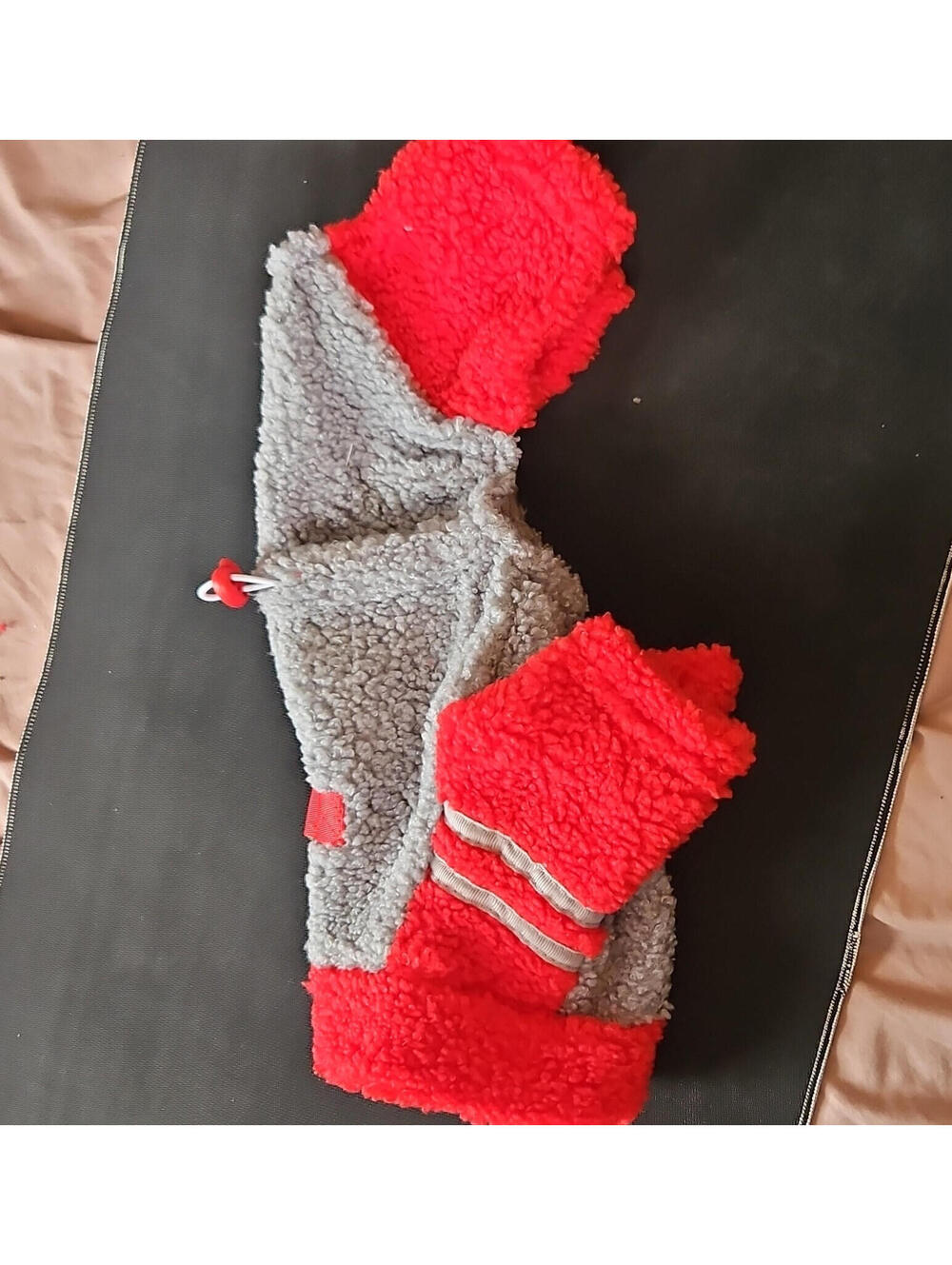 Small Breed Dog Coat Jacket S Red Gray Fleece Zip-Up Warm Winter Theme